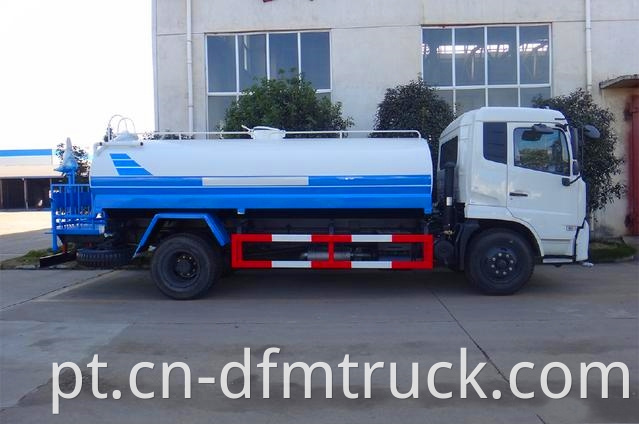 Water Tanker Truck